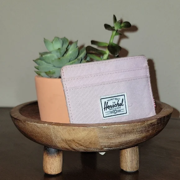 Herschel Baby Pink Card Holder - Picture 5 of 5